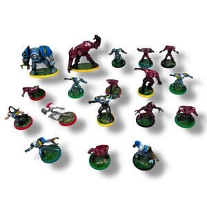 Vintage Hasbro Battle Ball Board Game Pieces Lot of 18 Miniatures Figures 2003